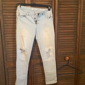 1. Wild blues stretch light blue jeans